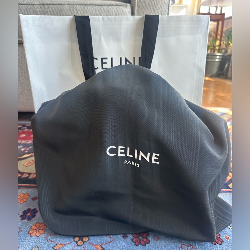 Celine TEEN SUPPLE CELINE CLASSIC PANIER IN RAFFIA AND CALFSKIN - Picture 9 of 11